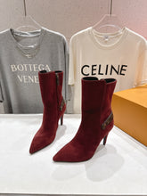 China Replica LV Women Shoes 158usd Only